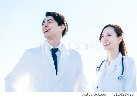 青年男女醫生創造未來 青年男女醫生創造未來 112428486