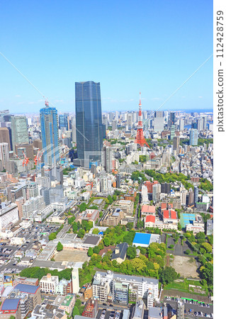 東京港區、東京城市景觀與東京鐵塔風景 東京港區、東京城市景觀與東京鐵塔風景 112428759