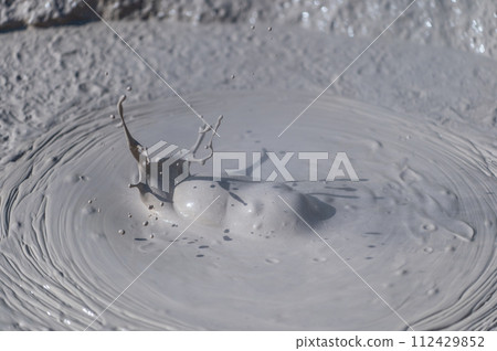 Earth art? Beppu Priest Hell Earth art? Beppu Priest Hell 112429852