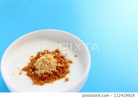 基納麵粉酸奶 基納麵粉酸奶 112429929