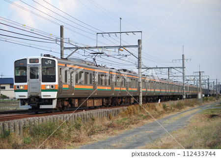 Takasaki Line Gyoda-Kumagaya JR East 211 series A-26 formation (Takasaki) Takasaki Line Gyoda-Kumagaya JR East 211 series A-26 formation (Takasaki) 112433744