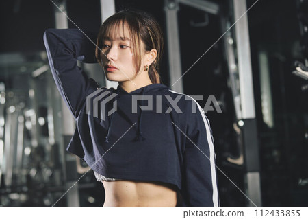 訓練服 女 112433855