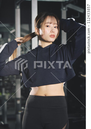 training wear women 112433857