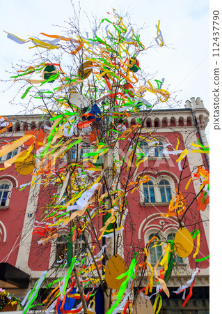 Easter Tree at the Old Town Square in Prague, Czech Republic 112437790