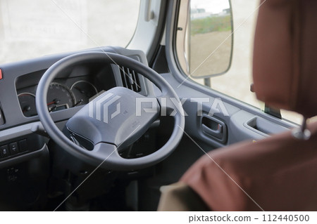 Image of minibus driver's seat 112440500
