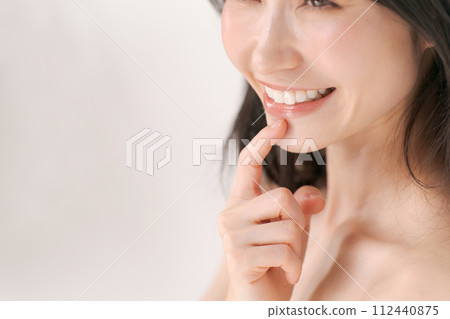 Beauty image of a woman's mouth Beauty image of a woman's mouth 112440875