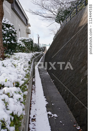 下雪後第二天的路 下雪後第二天的路 112444588