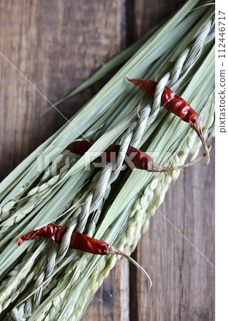Ears of rice to ward off evil, material for decoration, Japanese rice 112446717