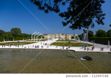 Summer Imperial Palace Schoenbrunn Summer Imperial Palace Schoenbrunn 112447188