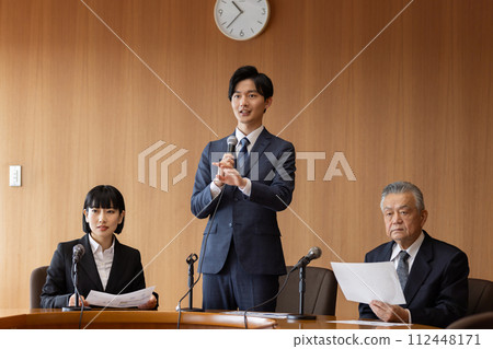 董事會會議管理層解決報告 董事會會議管理層解決報告 112448171
