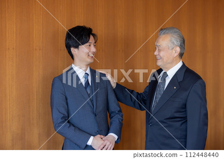 politician of the same faction politician of the same faction 112448440