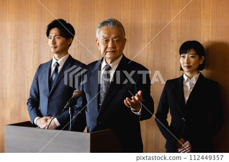 politician speech politician speech 112449357
