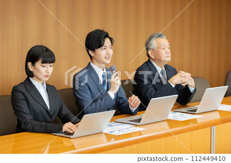 Round table profound feeling conference image 112449410