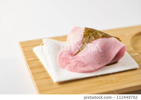 Sakuramochi (Kanto style) image Sakuramochi (Kanto style) image 112449782