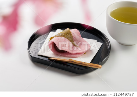 Sakuramochi (Kanto style) image Sakuramochi (Kanto style) image 112449787