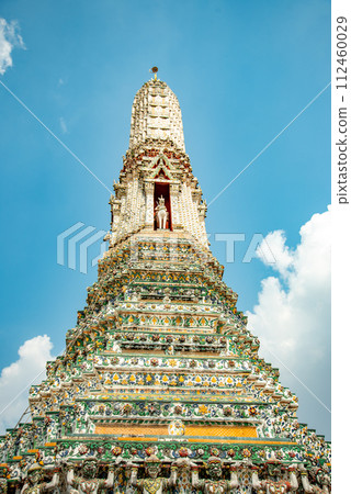 Beautiful scenery of Wat Arun in Bangkok 112460029