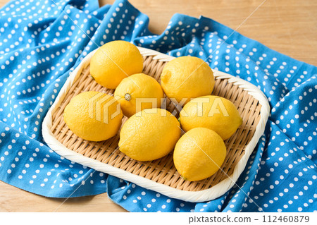 漏杓中的國產檸檬 112460879