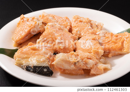 水煮鮭魚骨(罐頭) 水煮鮭魚骨(罐頭) 112461303