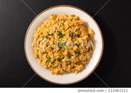 鮭魚炒飯（鮭魚骨） 112461311