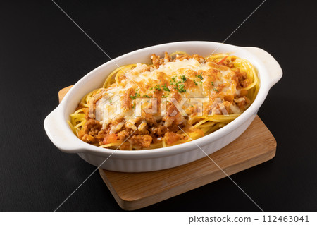 Grilled cheese meat sauce spaghetti Grilled cheese meat sauce spaghetti 112463041