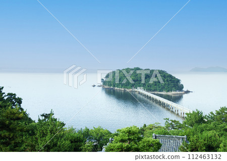 藍天映襯下的竹島（愛知縣蒲郡市） 112463132