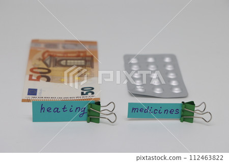 Banknotes are intended to pay for heating. The concept of increasing the cost of heating 112463822