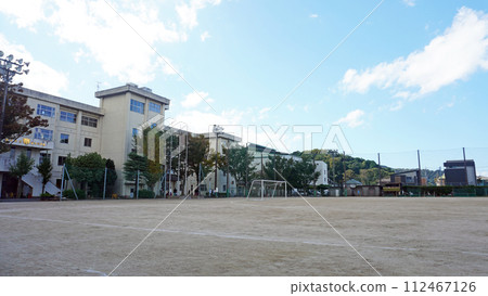 Junior high school building and ground (Shimizu Municipal Shimizu School in Shimizu Town, Sunto District, Shizuoka Prefecture) Junior high school building and ground (Shimizu Municipal Shimizu School in Shimizu Town, Sunto District, Shizuoka Prefecture) 112467126