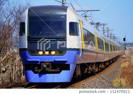Limited Express Shiosai No. 10 (255 series) Sobu Main Line: Naruto - Matsuo Limited Express Shiosai No. 10 (255 series) Sobu Main Line: Naruto - Matsuo 112470021