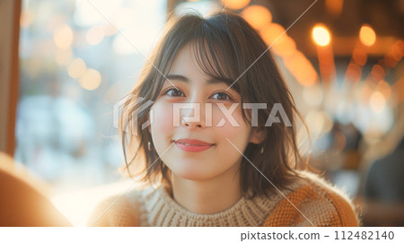 Portrait of a smiling Japanese woman in her 20s - Stock Illustration ...