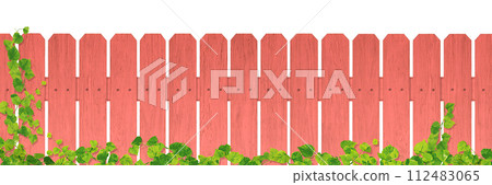red wooden fence/ivy/A 112483065