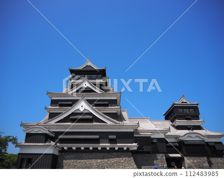 日本三大名城之一的熊本城復興後的景色 日本三大名城之一的熊本城復興後的景色 112483985