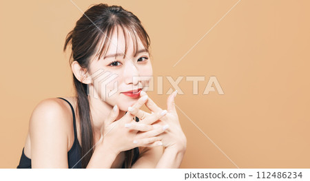 時尚女性美容、化妝品、保養形象 時尚女性美容、化妝品、保養形象 112486234