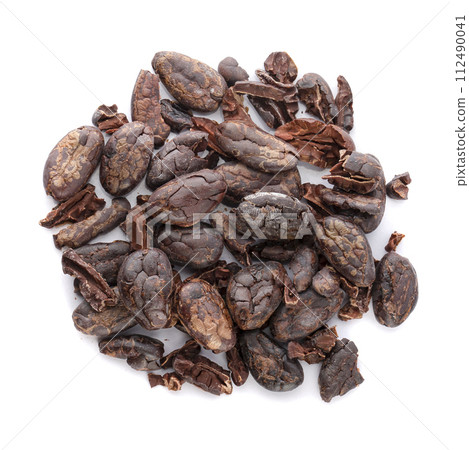 Dried Cocoa beans isolated on a white background 112490041