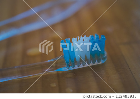Toothbrush 112493935