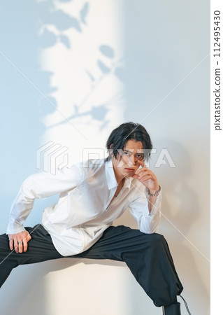 Men's fashion/beauty image Men's cosmetics Men's fashion/beauty image Men's cosmetics 112495430