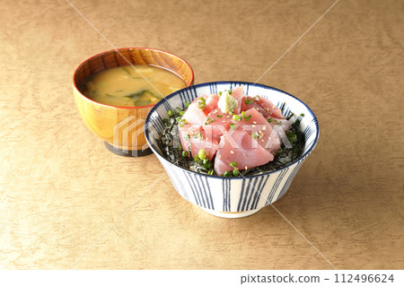 A bowl of chopped tuna and miso soup A bowl of chopped tuna and miso soup 112496624