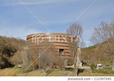A facility where you can experience science and technology through experiments and crafts (Gifu Prefecture Advanced Science and Technology Experience Center, Mizunami City, Gifu Prefecture) 112497840