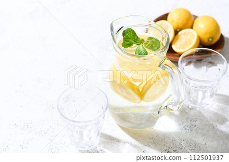 檸檬水 檸檬水 112501937