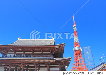 東京都港區東京鐵塔和增上寺的風景 112504051