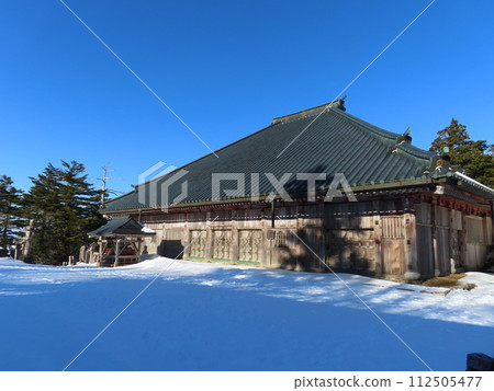 Mt. Sanjogatake (Ominesanji Temple in winter) Mt. Sanjogatake (Ominesanji Temple in winter) 112505477