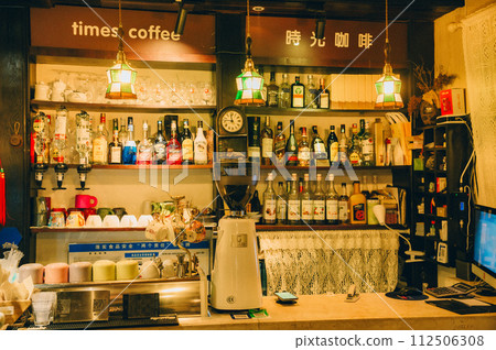 Western-style and calm interior 112506308