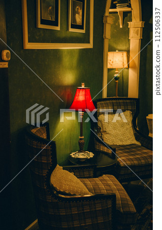 Western-style and calm interior 112506337