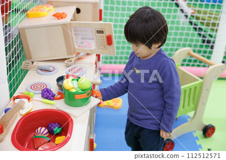 boy playing house boy playing house 112512571