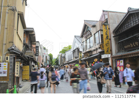 繁華的大原町街（伊勢街） / 三重縣伊勢市宇治今池町 112513774
