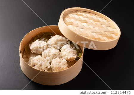 Squid shumai 112514475