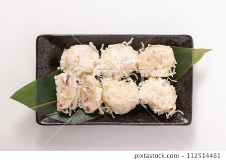 Squid shumai 112514481