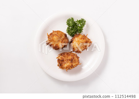 Fried squid shumai 112514498