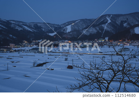 Shinshu Nozawa Onsen panoramic night view Shinshu Nozawa Onsen panoramic night view 112514680