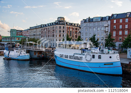 Beautiful natural cityscape and scenery of Copenhagen, the capital of Denmark in Northern Europe Beautiful natural cityscape and scenery of Copenhagen, the capital of Denmark in Northern Europe 112518004