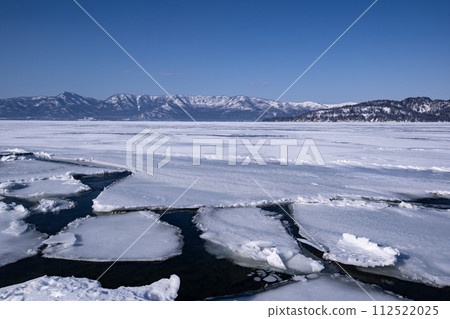 屈斜路湖結冰 112522025